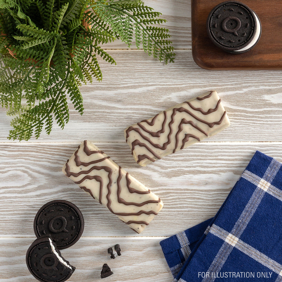 dipped-cookies-and-cream-protein-bars-a4 15807_QN_USA_ProteinBar_CAC_InterimAssetUpdate_Digital-Dipped-ProductCarouselSet_Tabletop2.jpg